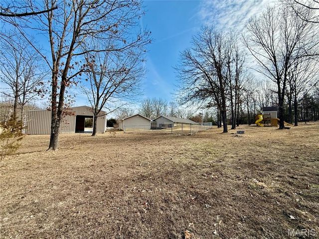 6731 Highway Au, Houston, MO 65483