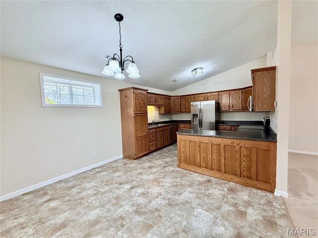 6731 Highway Au, Houston, MO 65483