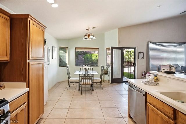 5574 Wedge Court, Las Vegas, NV 89122