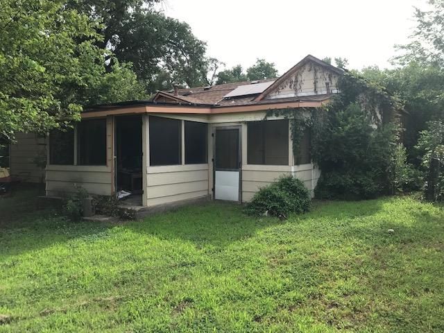 403 N Sumner, Belle Plaine, KS 67013
