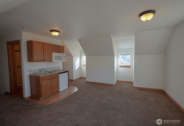 239 Patit Road, Dayton, WA 99328