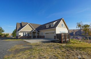 239 Patit Road, Dayton, WA 99328