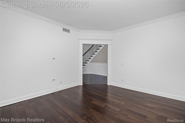 6664 Apple Blossom Trail, West Bloomfield Charter Township, MI 48322