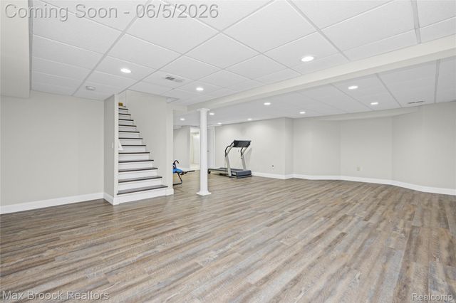 6664 Apple Blossom Trail, West Bloomfield Charter Township, MI 48322
