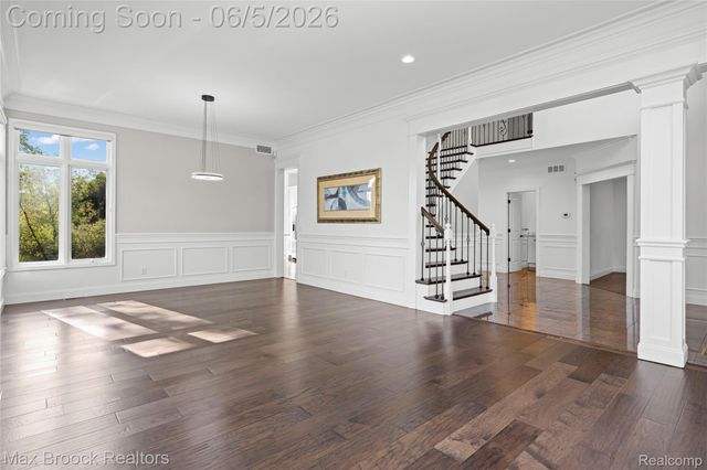 6664 Apple Blossom Trail, West Bloomfield Charter Township, MI 48322