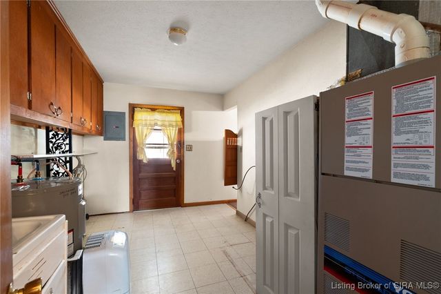 2870 Hwy 337 SE, Corydon, IN 47112