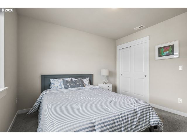 7269 Sw CHESTNUT Ln, Wilsonville, OR 97070