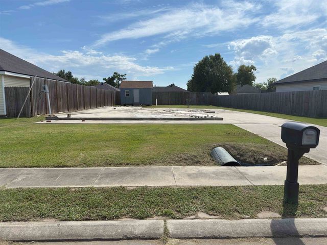 356 Daralyn Drive, Houma, LA 70363