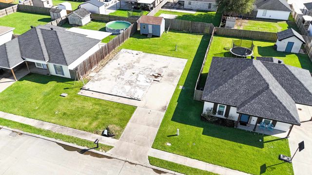 356 Daralyn Drive, Houma, LA 70363
