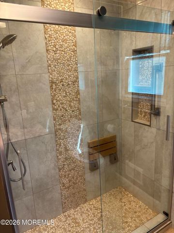 194 Ross Lane, Jackson, NJ 08527