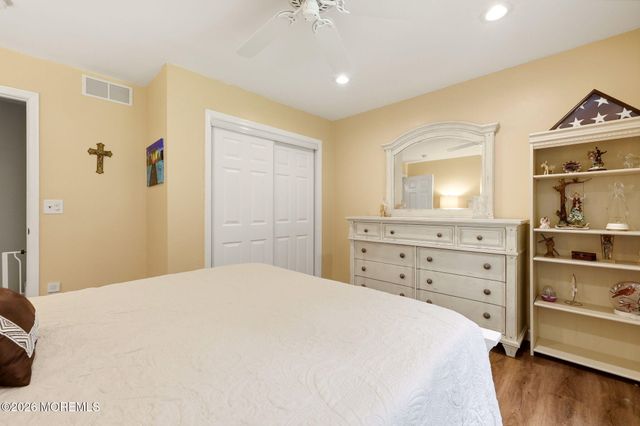 194 Ross Lane, Jackson, NJ 08527