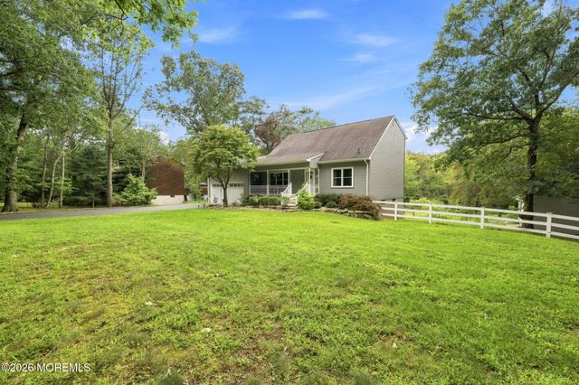 194 Ross Lane, Jackson, NJ 08527