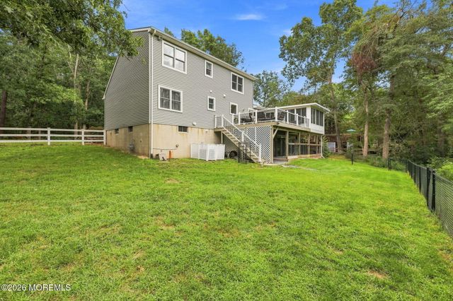 194 Ross Lane, Jackson, NJ 08527
