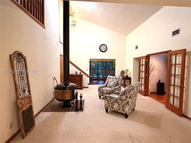 19820 SW 244th St, Homestead, FL 33031