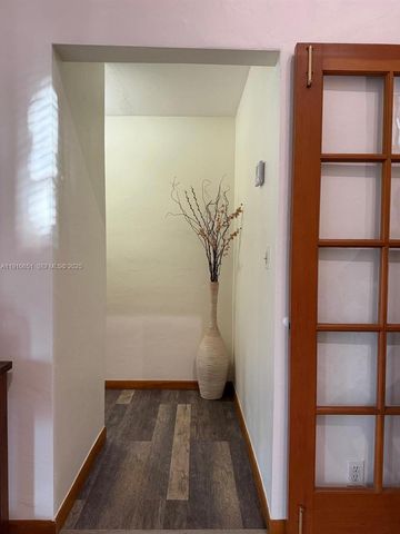 19820 SW 244th St, Homestead, FL 33031