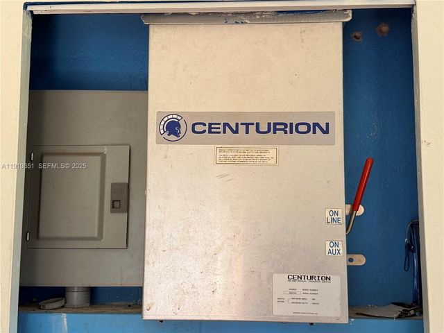 19820 SW 244th St, Homestead, FL 33031