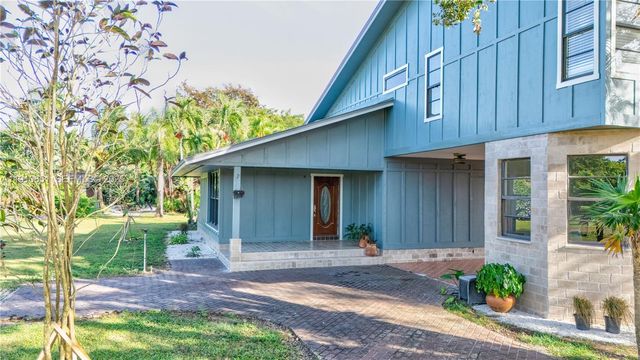 19820 SW 244th St, Homestead, FL 33031