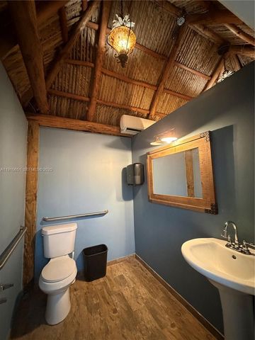 19820 SW 244th St, Homestead, FL 33031