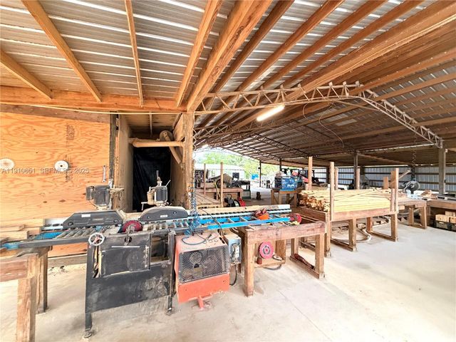 19820 SW 244th St, Homestead, FL 33031