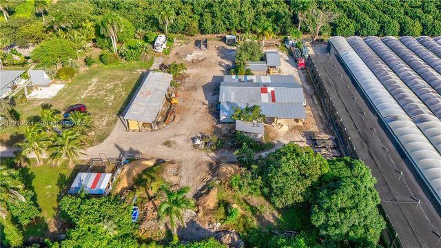 19820 SW 244th St, Homestead, FL 33031