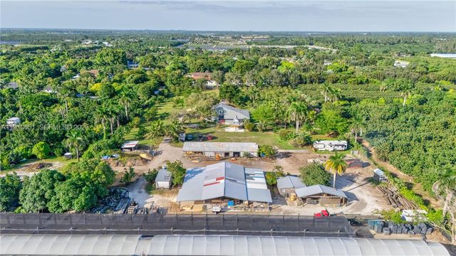 19820 SW 244th St, Homestead, FL 33031