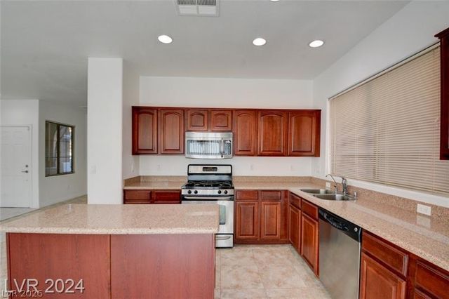 4736 Killington Street, Las Vegas, NV 89129