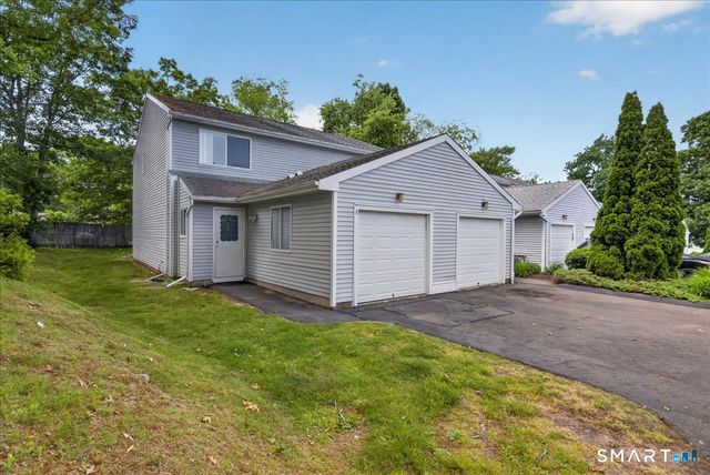 60 Coleman Street A8, East Haven, CT 06512