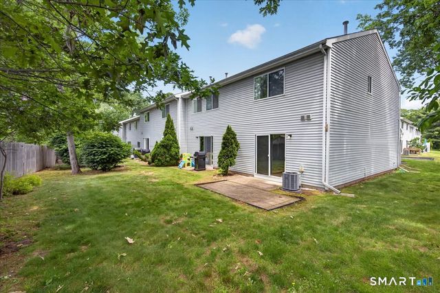 60 Coleman Street A8, East Haven, CT 06512