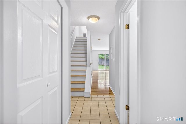 60 Coleman Street A8, East Haven, CT 06512