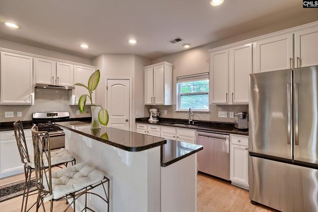 516 Mill Farm Court, Lexington, SC 29072