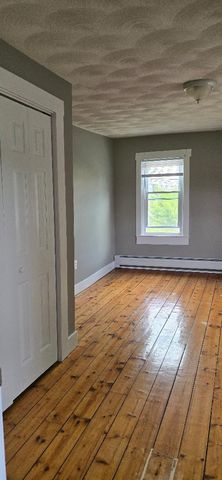 31 First School Street 2, Bristol, RI 02809