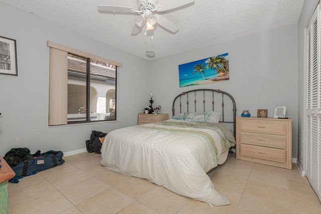 10074 Hickorywood Place, Boynton Beach, FL 33437