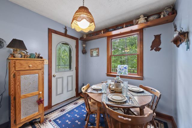 29838 Strawn Road, Logan, OH 43138