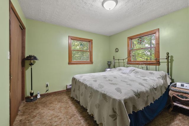 29838 Strawn Road, Logan, OH 43138