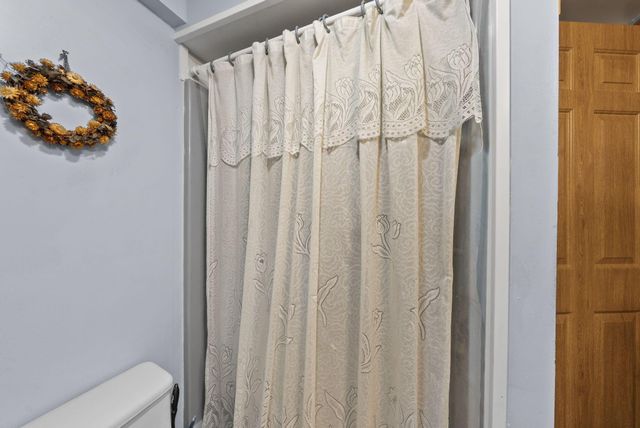 29838 Strawn Road, Logan, OH 43138