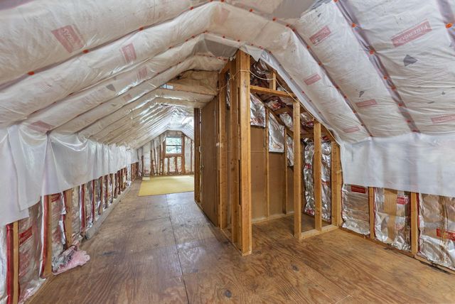 29838 Strawn Road, Logan, OH 43138