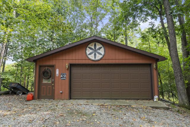 29838 Strawn Road, Logan, OH 43138
