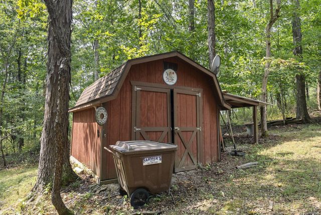 29838 Strawn Road, Logan, OH 43138