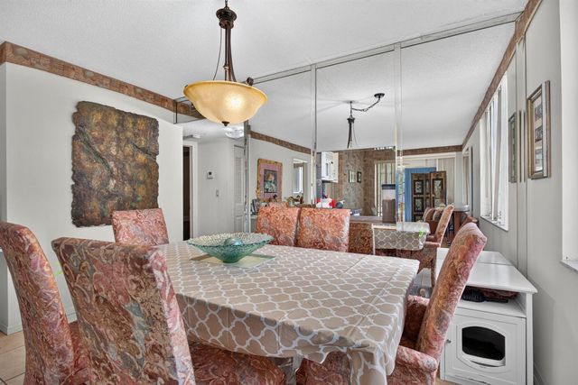 6350 NW 62ND Street 201, Tamarac, FL 33319