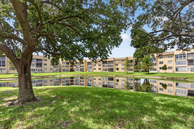 6350 NW 62ND Street 201, Tamarac, FL 33319
