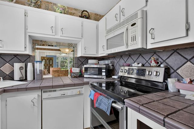 6350 NW 62ND Street 201, Tamarac, FL 33319