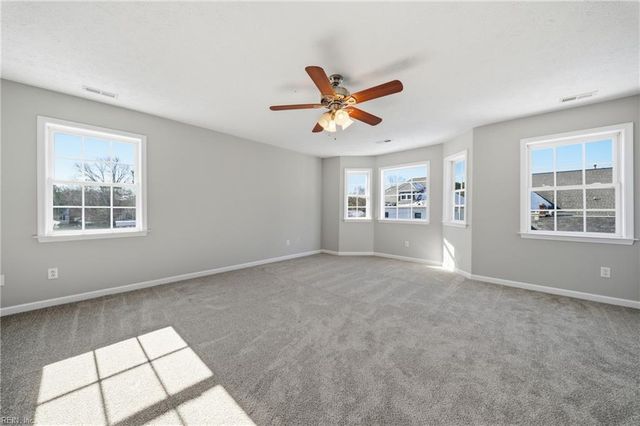 9 Johnson RD, Hampton, VA 23664