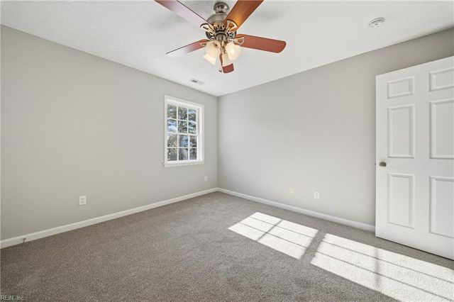 9 Johnson RD, Hampton, VA 23664