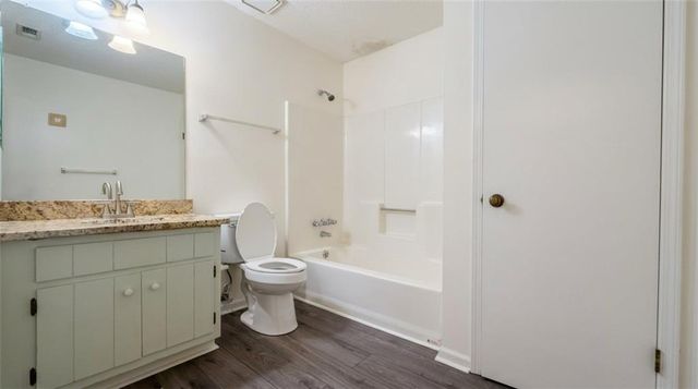 33 Chief Circle, Lawrenceville, GA 30043