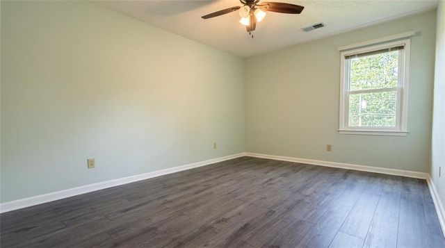 33 Chief Circle, Lawrenceville, GA 30043