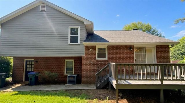 33 Chief Circle, Lawrenceville, GA 30043