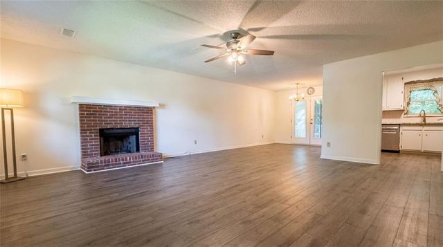 33 Chief Circle, Lawrenceville, GA 30043