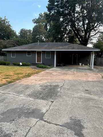 312 Missouri Street, Steele, MO 63877
