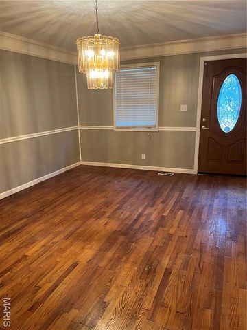 312 Missouri Street, Steele, MO 63877