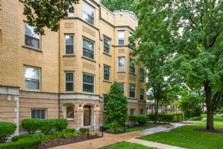 406 Wesley Avenue 1, Oak Park, IL 60302